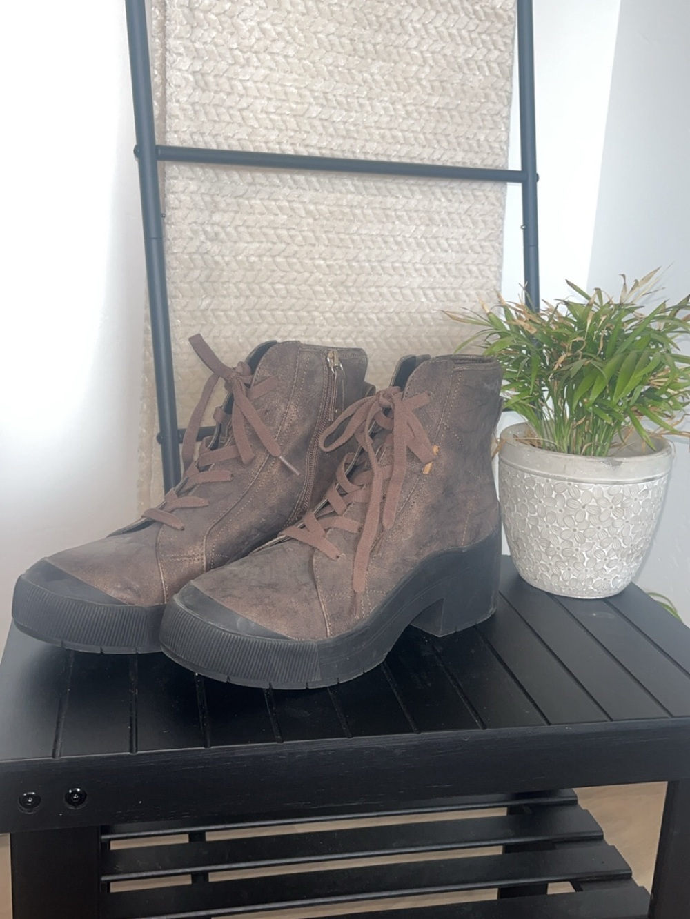 Women’s Brown Platform Boots